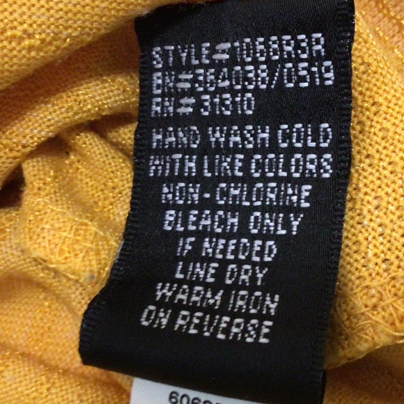 Dry Goods Women’s yellow top - Picture 5 of 5